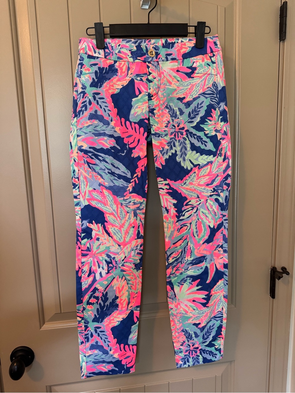 NWOT Lilly Pulitzer Tropical Print Ankle Pants
